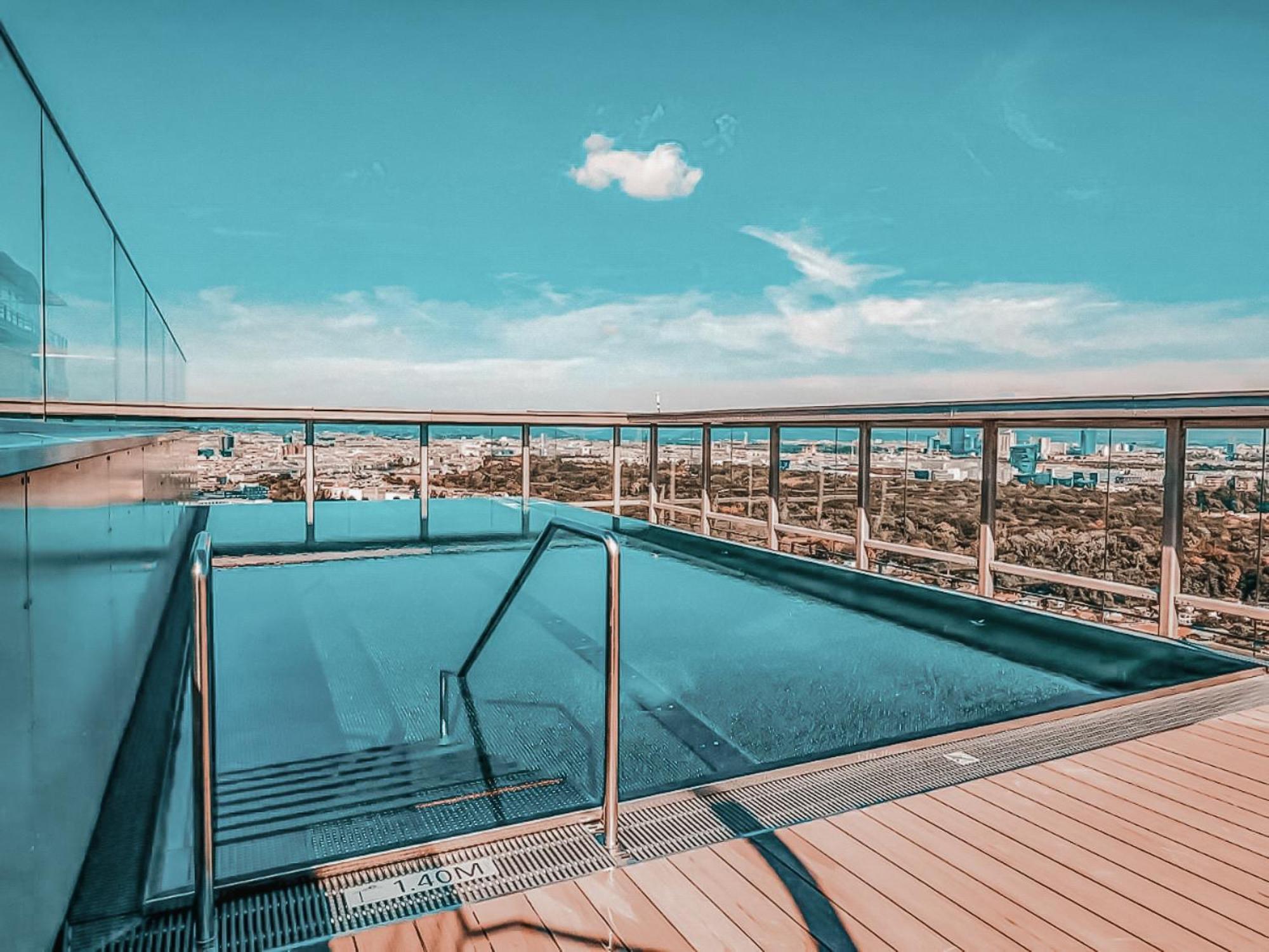Kaiser Lodge - Rooftop Pool & Underground Car Park By Alpenluxus Appartements Vienna Exterior photo