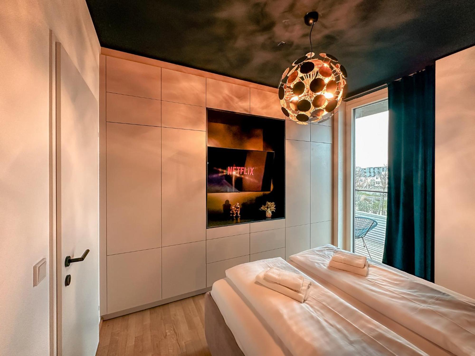 Kaiser Lodge - Rooftop Pool & Underground Car Park By Alpenluxus Appartements Vienna Exterior photo
